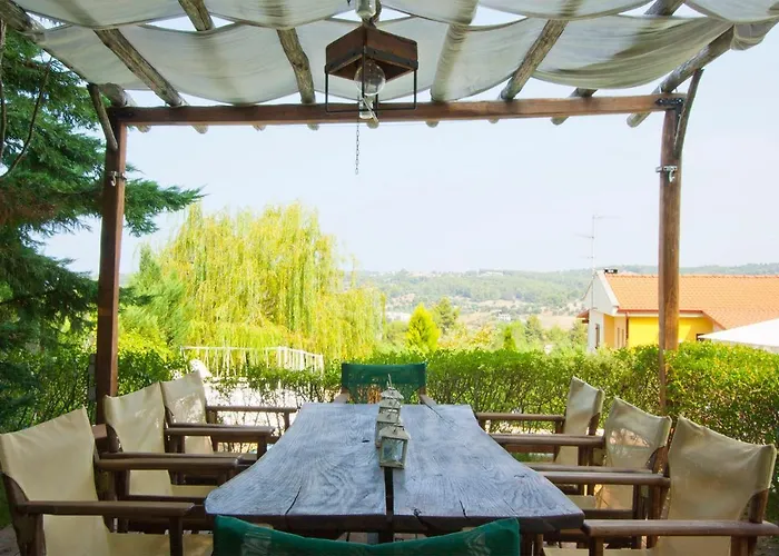 Bozis Private Pool Villa, Villa Siviri