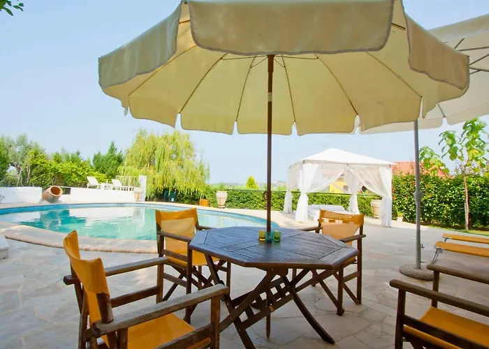 Bozis Private Pool Villa, * Siviri