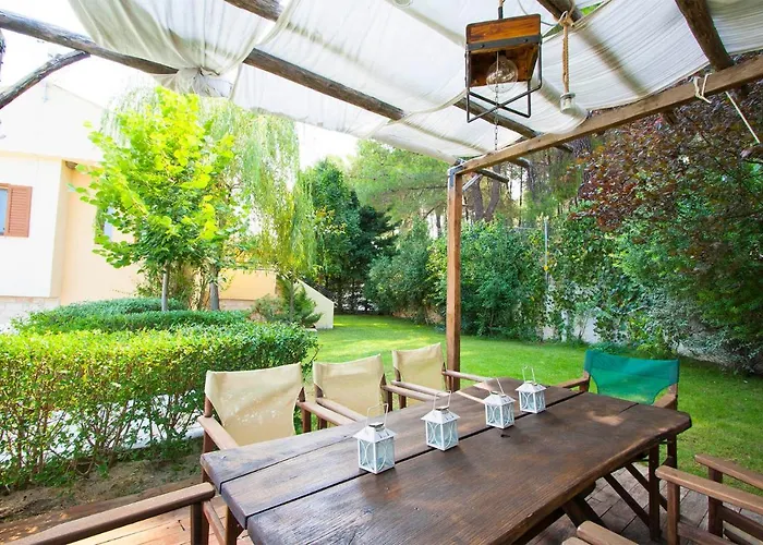 Bozis Private Pool Villa, Siviri